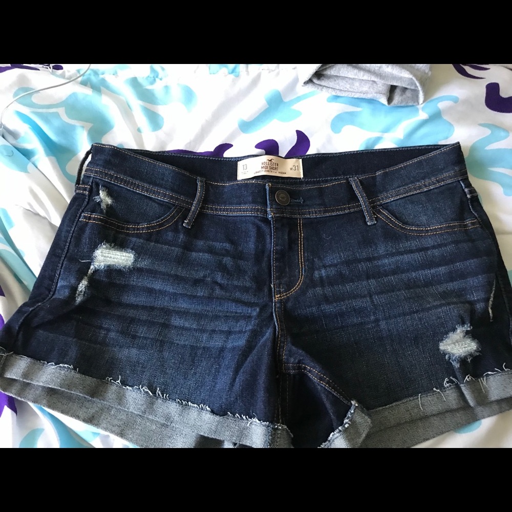 Hollister Midi Shorts